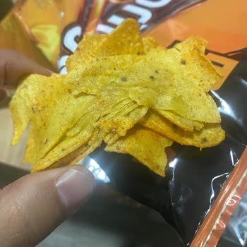 Bayat Ve Birbirine Yapışmış Cipsler Hayal Kırıklığı Yarattı