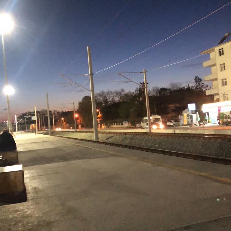 Çerkezköy-Halkalı Tren Seferlerinde Sürekli Gecikme Mağduriyeti