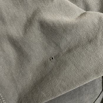 Çamaşır Makinesi Kıyafetlerde Sürekli Zarar Oluşturuyor, Servis Sorunu Çözemiyor