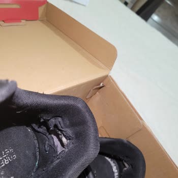 Puma Ayakkabıda Yırtık Ve Olumsuz Garanti İncelemesi Mağduriyeti