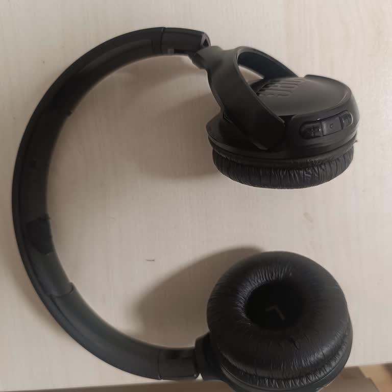 JBL 510 BT Kulaklıkta Sık Sık Bağlantı Ve Kapanma Sorunu