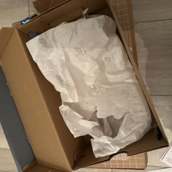 Sipariş Verilen Ayakkabının Kutusu Boş Geldi, Mağduriyet Giderilmiyor