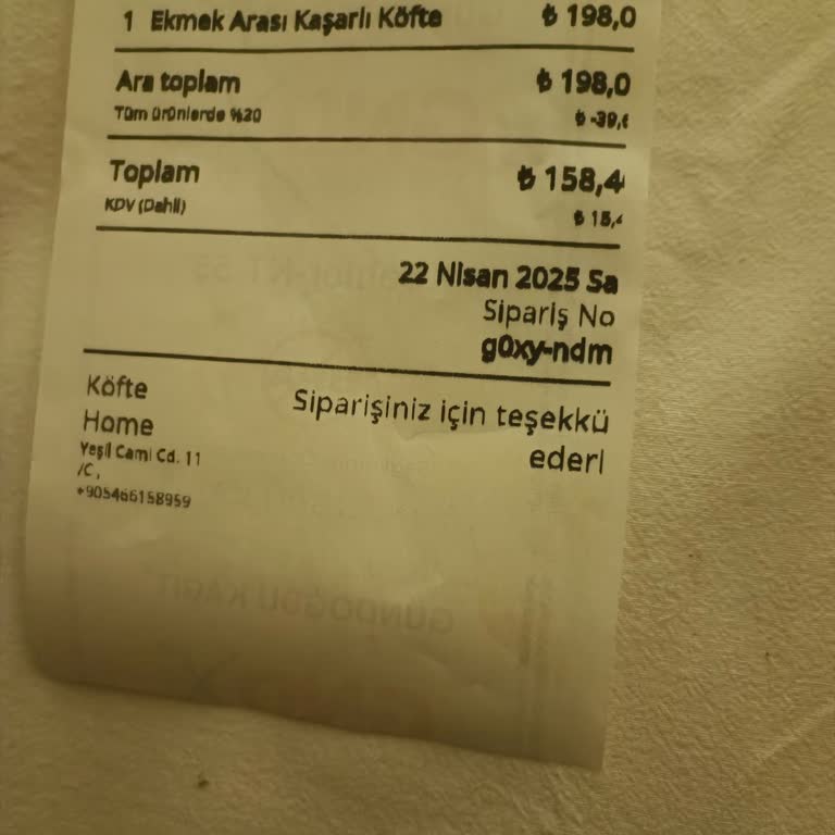 Kuryelerin Kask Çıkarmamasıyla İlgili Sürekli Yaşanan Sorumsuzluk