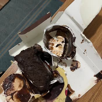 Şok Marketlerde Soğuk Zincir İhlali Ve Sağlık Riski