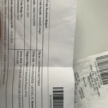 Adidas Ayakkabıda Yanlardan Baskı Ve Kalıp Hatası Mağaza Reddetti