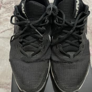 Orijinal Nike Ayakkabı 6 Ayda Deforme Oldu, Kullanıcı Hatası Denildi