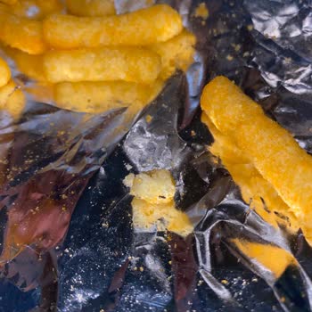 Aldığım Cipsin İçinden Böcek Çıktı, Sağlığımız Tehlikeye Girdi!