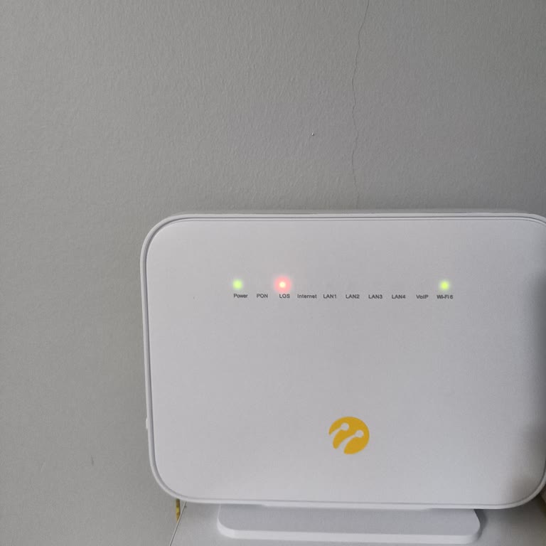 Uzun Süreli İnternet Kesintisi Ve Sürekli Değişen Bilgilendirme