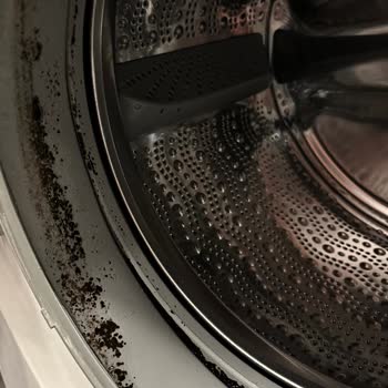 Uzatılmış Garantili Makinede Lastik Sorunu İçin Yüksek Ücret Talebi