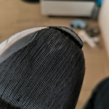 Hummel Ayakkabılar Kısa Sürede Deforme Oldu, Garanti Ve İletişim Yetersiz