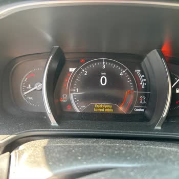 Arıza Veren Araca 12 Gün Sonraya Randevu, Mağduriyet Yaşıyorum