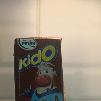 Kido Sütünden Böcek Çıktı: Çocuğumun Sağlığı Tehlikeye Girdi!