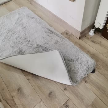 Kaymaz Tabanlı Halı Kayıyor, Çözüm Sunulmadı