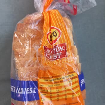 Migros Siparişimde Yırtık Ekmek Paketiyle Karşılaştım