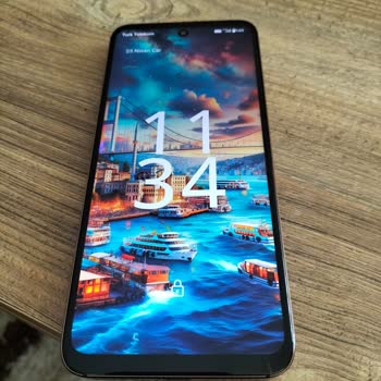 Reeder Kısa Sürede Isınma Sorunu Ve Ekran Çatlağı Yaşadım