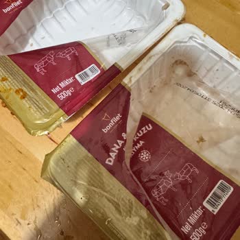 Aldığım Kıymanın Kötü Kokusu Ve Tadından Dolayı Oğlum Ve Ben Rahatsızlandık