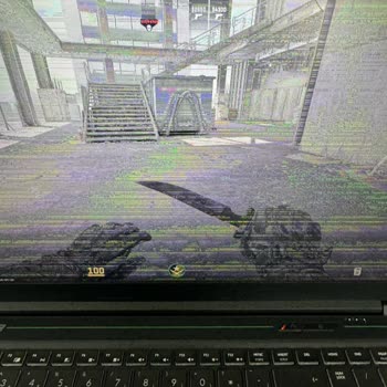 Monster Laptopta Oyun Sırasında Ekranda Sarı Çizgi Sorunu