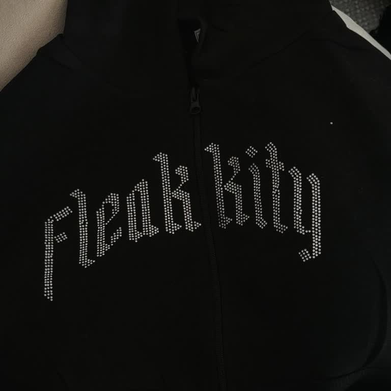 Uzun Hırka Siparişi Yerine Yanlış Model Gönderildi