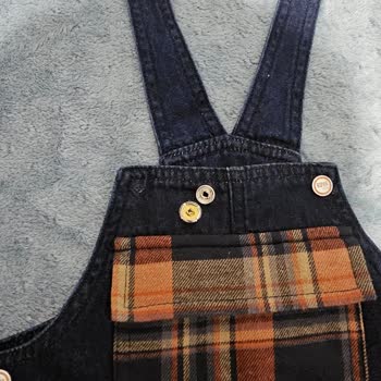 Panço'dan Alınan Kot Tulum İlk Kullanımda Bozuldu: Hayal Kırıklığı