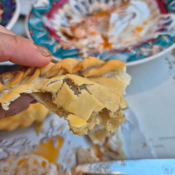 Lezzet Ve Hizmette Büyük Hayal Kırıklığı