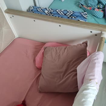 Defolu Karyola Başlığı 4 Aydır Değişmedi, Sipariş Bilgilerim De Silindi