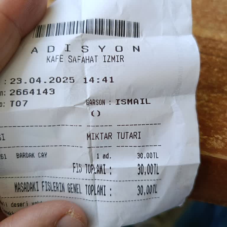 Soğuk Çay Ve İlgisiz Hizmet Şikayeti