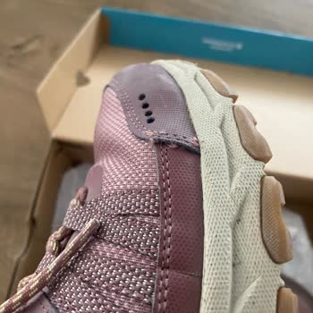 Skechers Ayakkabımın Dikişi Patladı Değişim Talebim Reddedildi