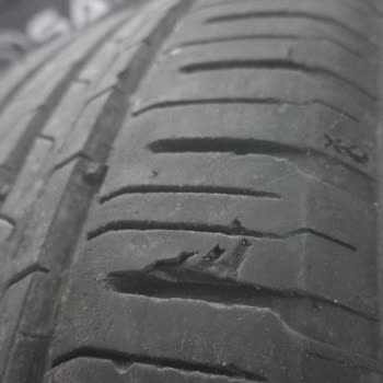 Kronik Lastik Sorunu: Farklı Bayiler Değişim Yaparken Benim Talebim Neden Reddedildi?