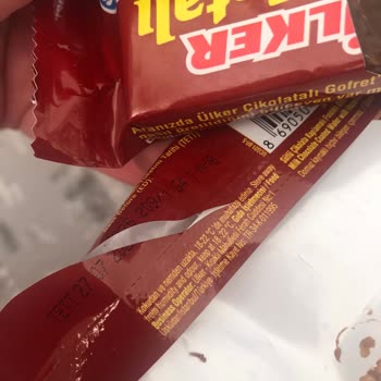 Tarihi Geçmemiş Ülker Gofretlerin Bayat Ve Kötü Tadı Şaşırttı