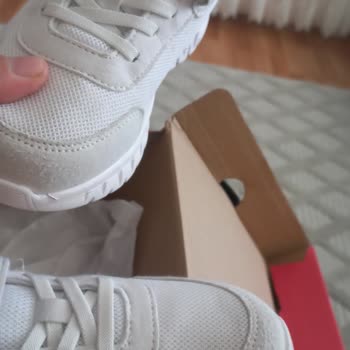 Sipariş Edilen Ayakkabı Eksik Ve Kullanılmış Olarak Gönderildi