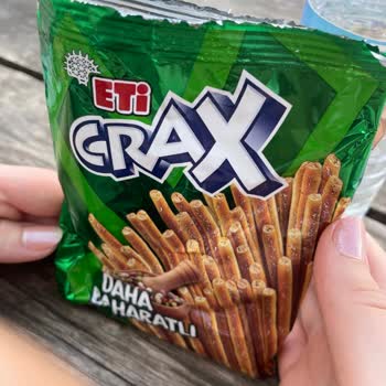 Eti Crax Baharatlı Krakerde Yetersiz Ürün Ve Fazla Baharat Sorunu