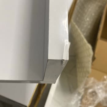 Defolu Sedye Takımı Ve İlgisiz Müşteri Hizmeti Mağduriyeti