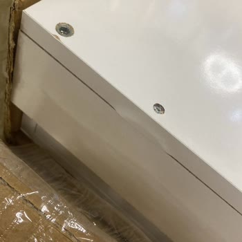 Defolu Sedye Takımı Ve İlgisiz Müşteri Hizmeti Mağduriyeti