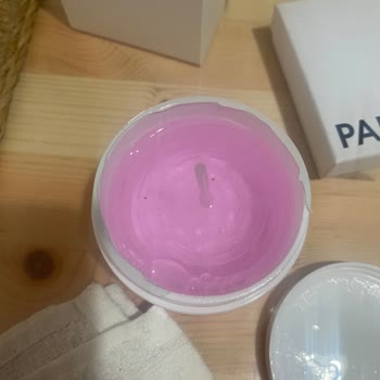 Pandora Bileklik Kısa Sürede Karardı Mağaza İlgisiz Kaldı