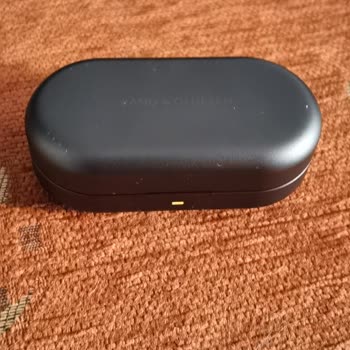 Yüksek Fiyatlı Kulaklıkta Sürekli Kapanma Sorunu Ve Çözüm Eksikliği