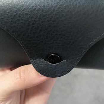 Rayban Gözlük Kılıfı Yırtıldı, Değişim Yapılmadı!