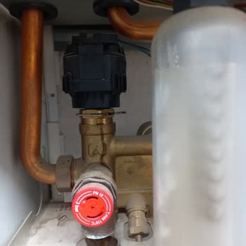 Garanti Süresi Devam Eden Kombinin Parça Değişimi Reddi Ve Müşteri Hizmetleri Sorunu