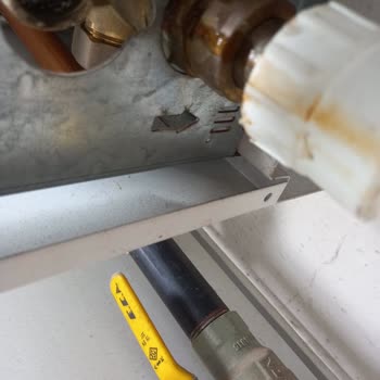 Garanti Süresi Devam Eden Kombinin Parça Değişimi Reddi Ve Müşteri Hizmetleri Sorunu