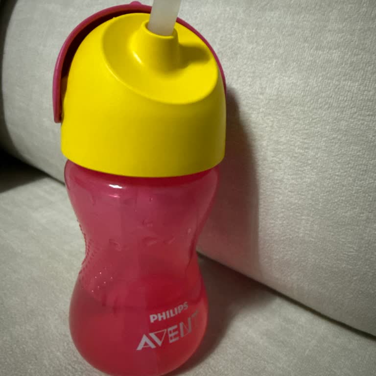 Pipetli Bardakta Yedek Parça Sorunu Çocuğumun Kıyafetleri Islanıyor