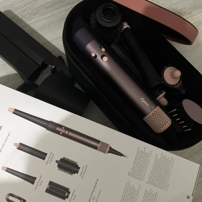 Dyson Airwrap Kutusundan Temizleme Fırçası Çıkmadı