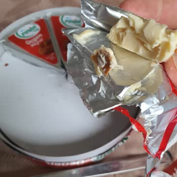 Üçgen Peynirde Yabancı Madde Şikayeti