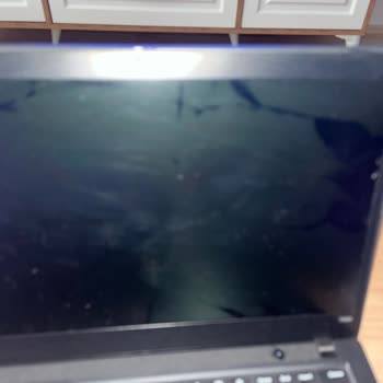 N11 Sent Me a Laptop With a Broken Screen - Refused to Take Responsibility