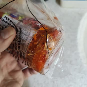 Kırılan Cam Kavanozlu Ürünler İçin İade Sorunu Ve Yetersiz Paketleme