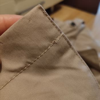 Pull And Bear'dan Aldığım Trençkotta Leke Ve Dikiş Hatası Mağduriyetim Giderilmedi!