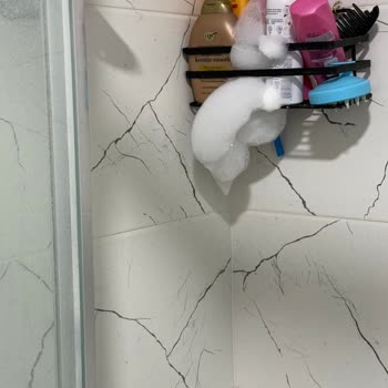 Dove Duş Köpüğüm Durduğu Yerde Sızdırıp Köpürdü, Nedenini Anlayamıyorum