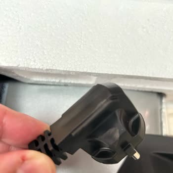 Aldığım Ürün Kırık Çıktı Değişim Yapılmıyor Herkes Sorumluluktan Kaçıyor