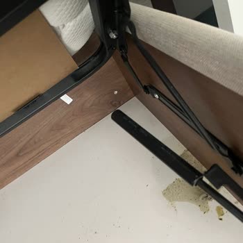 Aldığım Mobilyaların Sorunları 3 Aydır Çözülmedi