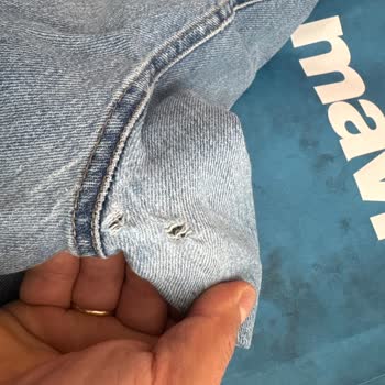 Mavi'den Aldığım Pantolon 5 Ayda Yırtıldı, Değişim Yapılmadı!