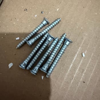 Eksik Ve Hatalı Komodin Parçaları, Yetersiz İletişim