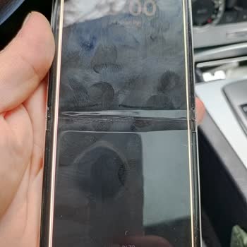 Samsung Zflip5 Ekran Arızası Ve Garanti Dışı Bırakılması Mağduriyeti